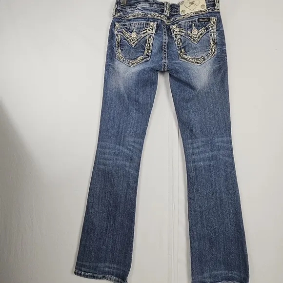 Miss Me embroidered boot cut jeans size 25