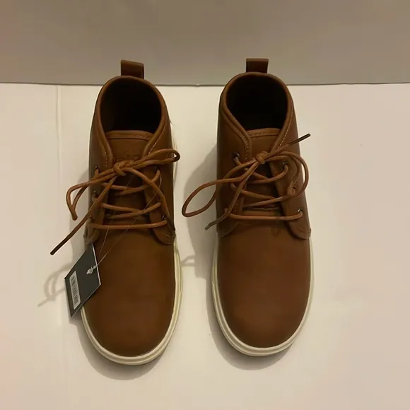 MOSSIMO brown shoes, size 2. All man made material. Unisex, lace up, rubber sole