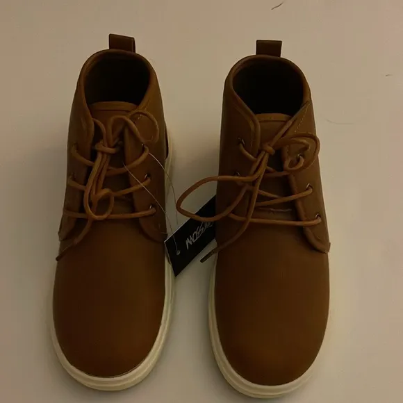MOSSIMO brown shoes, size 2. All man made material. Unisex, lace up, rubber sole