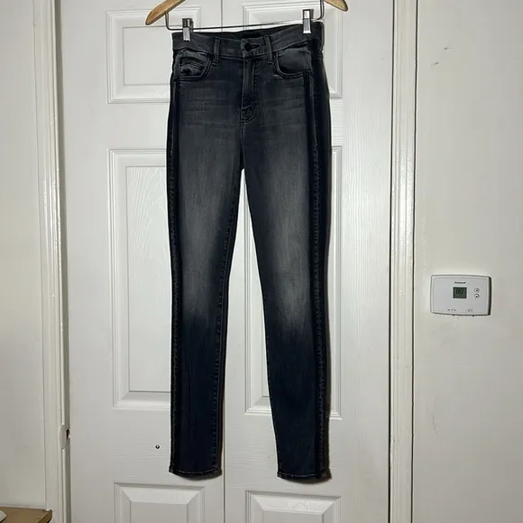 MOTHER High Waisted Looker Jean Women’s 25