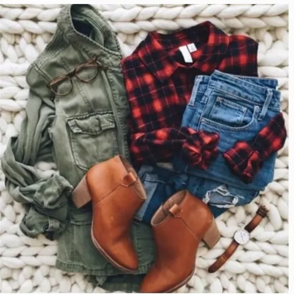 Mystery Box Resellers Starter Box 5 pieces tops, dresses, bottoms