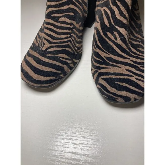 Naked Feet Womens Shoes Animal Print Strata Moto Inspires Bootie Size 6.5M