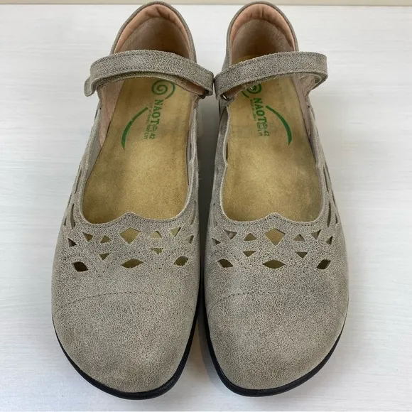 Naot Agathis Leather Mary Jane Shoes Size 11 Speckled Beige Round Toe Laser Cuts