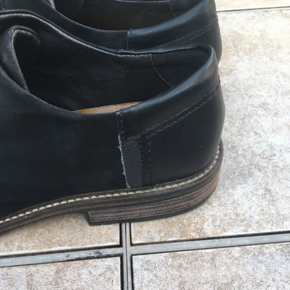 Naot Chief black suede leather lace up shoes 45