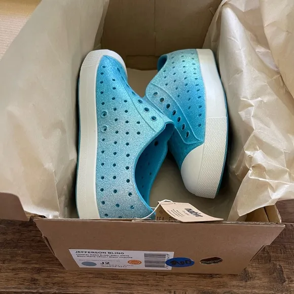 Native Shoes Jefferson Bling Blue Coastal Maria Bling Shell White Size 2