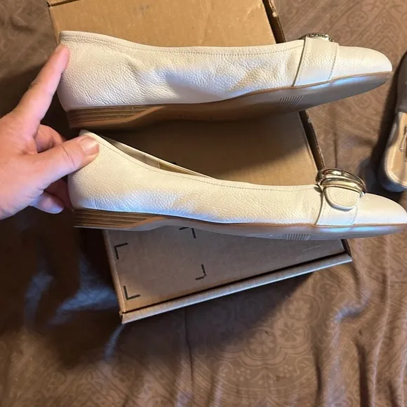 Naturalizer Polly flat shoes