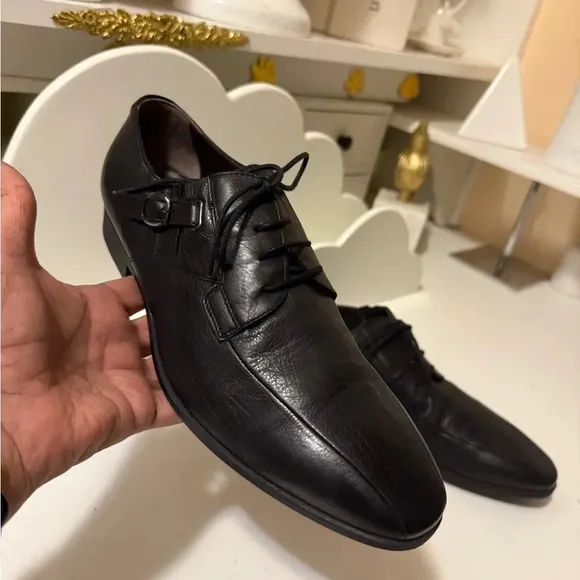 Nero Giardini Italian shoes.In great condition,attractive for chic guys