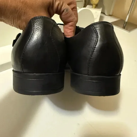 Nero Giardini Italian shoes.In great condition,attractive for chic guys