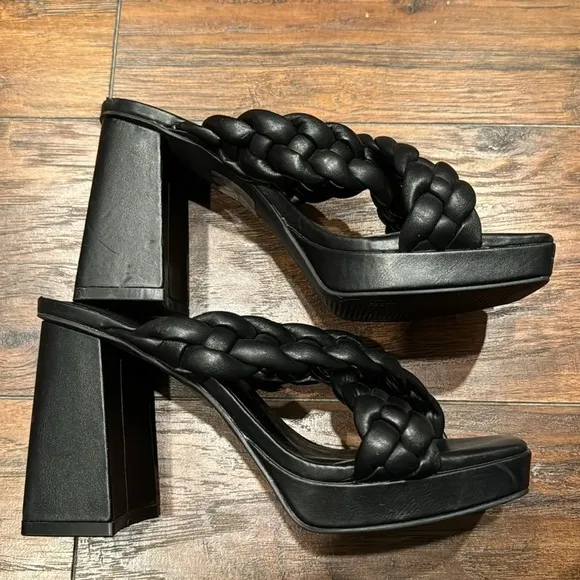 NEW! Anne Klein Aiden Bubble Braid Heel - Size 7