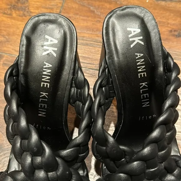 NEW! Anne Klein Black Aiden Bubble Braid Heel - Size 5.5