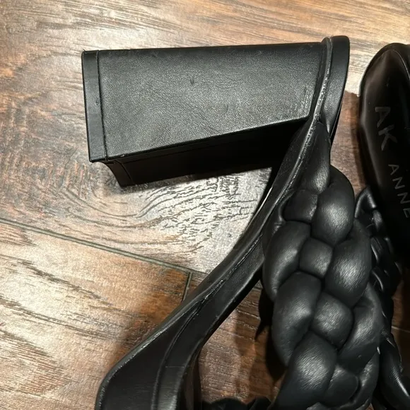 NEW! Anne Klein Black Aiden Bubble Braid Heel - Size 5.5