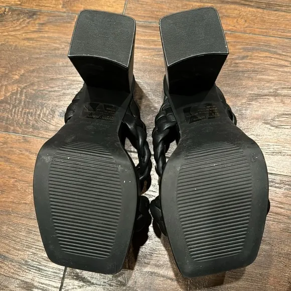NEW! Anne Klein Black Aiden Bubble Braid Heel - Size 5.5