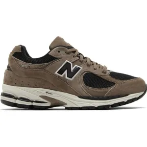 NEW BALANCE 2002R MEN'S SIZE 9 SNEAKERS SHOES M2002RTJ 283 BROWN