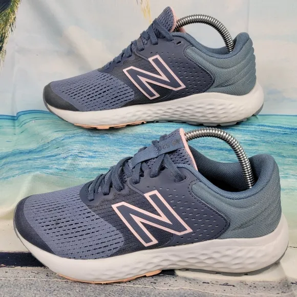 New Balance 520 V7 Womens 7