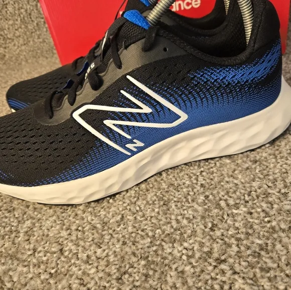 New Balance 520rw8 Light Weight Runners  M520RW8 Running Course - Blue Black