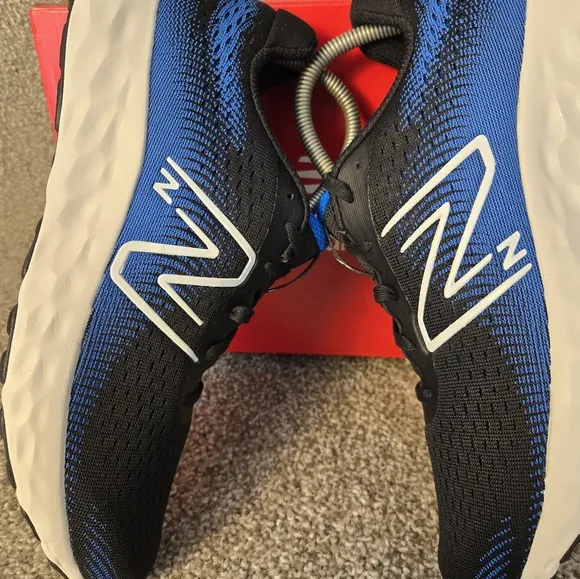New Balance 520rw8 Light Weight Runners  M520RW8 Running Course - Blue Black