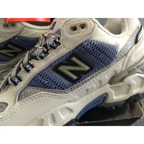 New Balance 806 Achieve Athletic Shoes Women 7B All Terrain Trail Run W806AT NEW