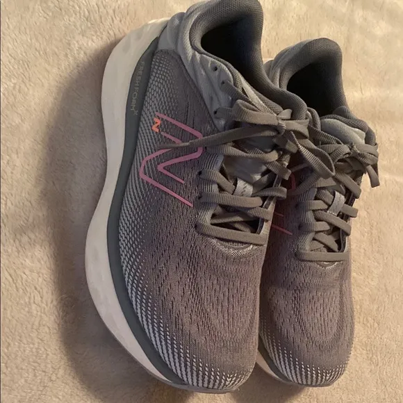 New Balance 840 Women's Artic Gray Running Shoes 8.5 WIDE