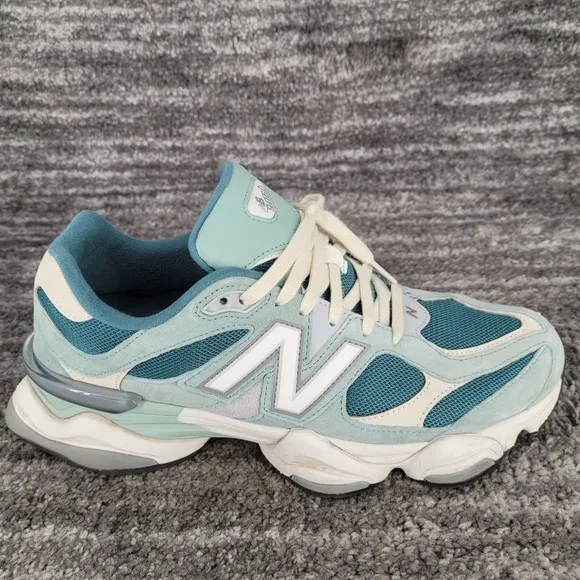 New Balance 9060 Teal White Lifestyle Running Shoes Sneakers Mens Sz 11