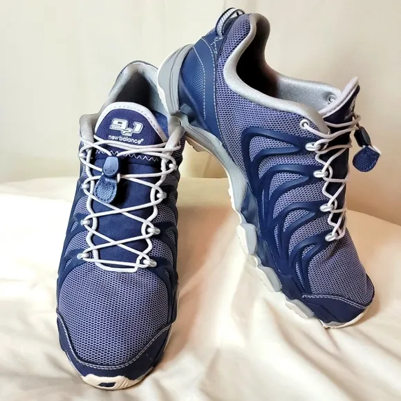New Balance 921 HydroHesion Advanced Men's Shoes Color: Navy Size: 9US