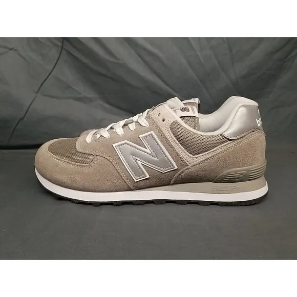 New Balance Boys 574 Athletic Sneakers GC574EVG Grey White Size 6 NEW IN BOX!