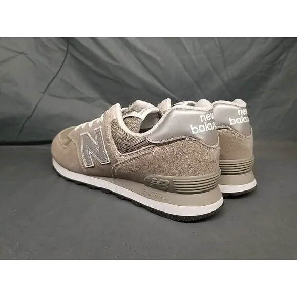 New Balance Boys 574 Athletic Sneakers GC574EVG Grey White Size 7 NEW IN BOX!