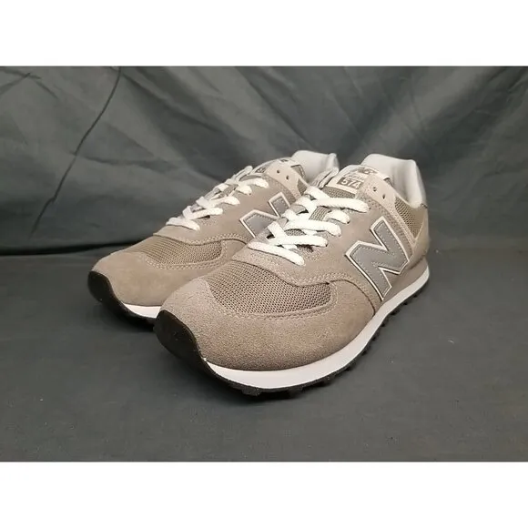 New Balance Boys 574 Athletic Sneakers GC574EVG Grey White Size 7 NEW IN BOX!