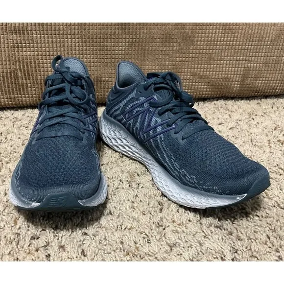 New Balance Fresh Foam 1080v11 Running Shoes Size 8.5 Mens Gray/Purple Lightweig