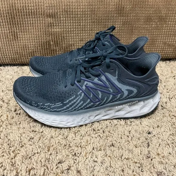 New Balance Fresh Foam 1080v11 Running Shoes Size 8.5 Mens Gray/Purple Lightweig