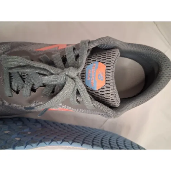 NEW BALANCE Girls Size 6 US EU 38.5 Grey Coral Running Athletic Shoes Sneakers