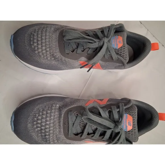 NEW BALANCE Girls Size 6 US EU 38.5 Grey Coral Running Athletic Shoes Sneakers
