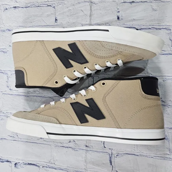 New Balance MENS SIZE 9 Numeric 213 NM213TNB Beige Black Sneaker Shoes Skate