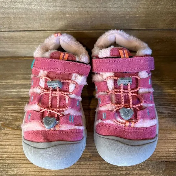 New‎ Childrens Keen Newport Pink Suede Fur Trimmed Outdoor Shoes Size 1 Y