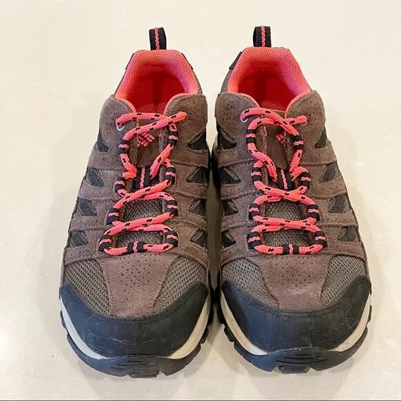 NEW Columbia Crestwood Hiking Trekking Shoes Brown Coral 8