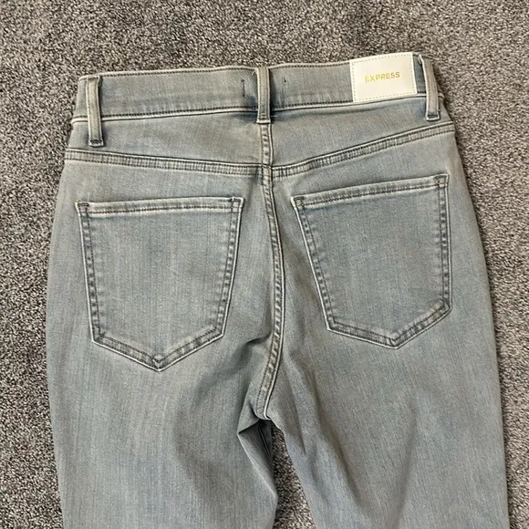 New express jeans size 4 long