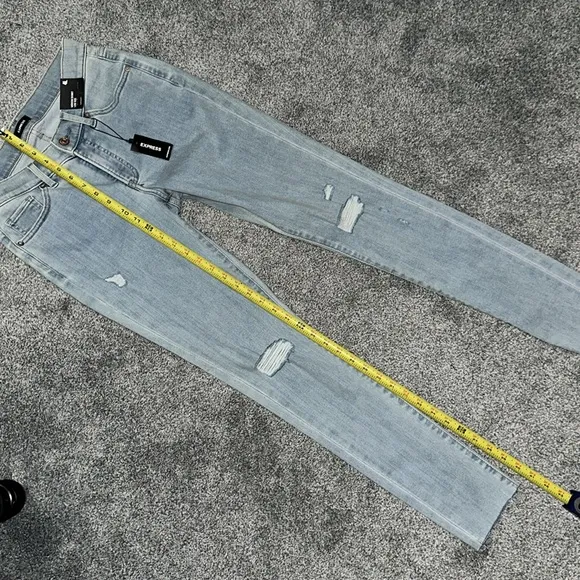 New express jeans size 4 long