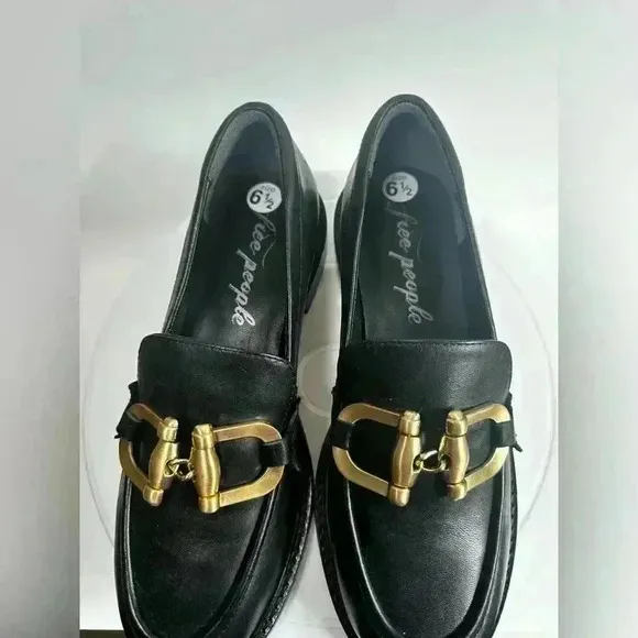 New FREE PEOPLE CHARLEY CHAIN Leather Loafer 6.5