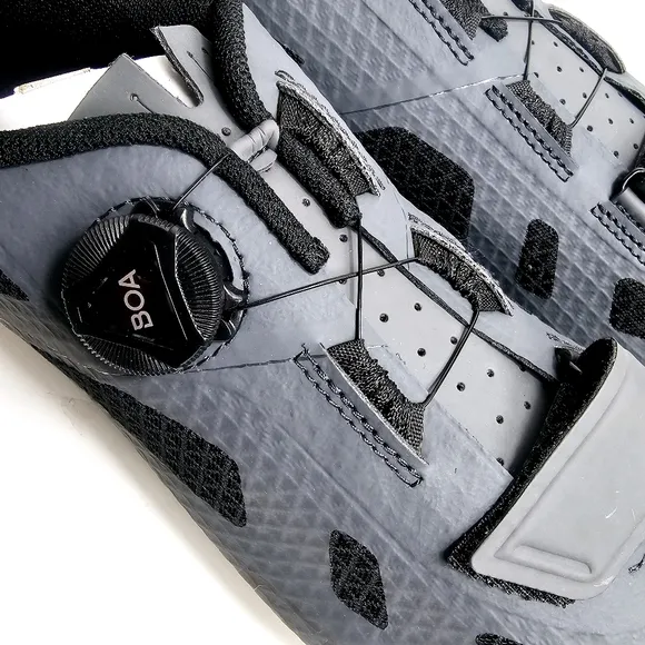 NEW Giro Men's Boa Ricon Gray Cycling Road Bike Shoes NO CLEATS Size 10.5