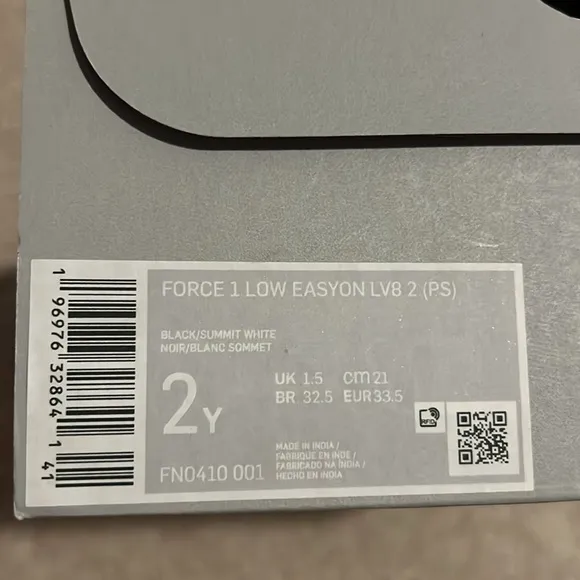 New in Box Nike Force 1 Low EasyOn LV8 2 (PS) Size 2