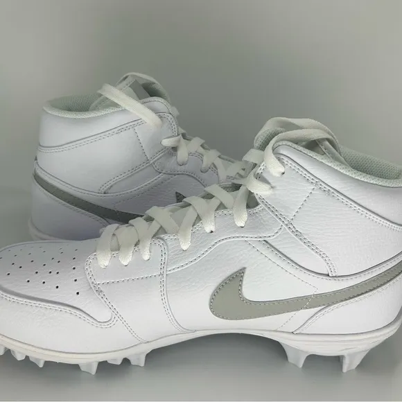 New Jordan 1 Mid TD Size 10 Us Men’s Football Cleats WHITE/GREY Style FJ6805-101