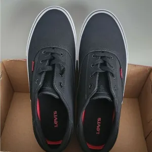 NEW!! Levi's Performance Ethan Men's Black Perf Stacked Sneaker Shoes (SR)