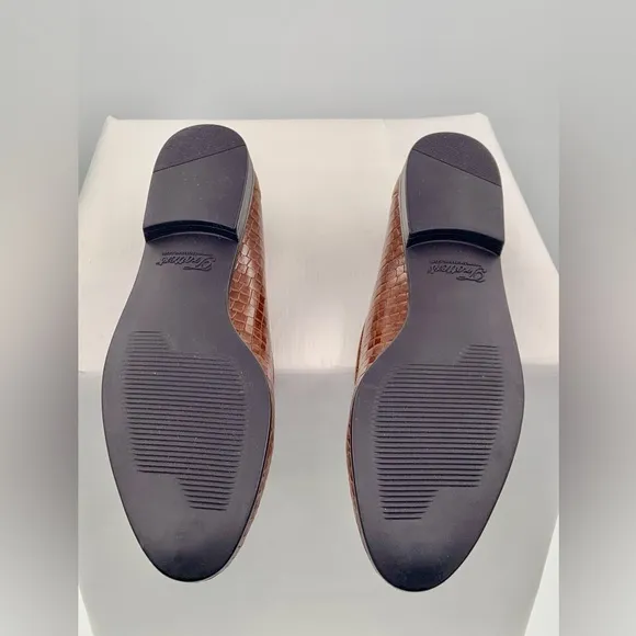 🌹New Listing🌹NWT NIB Trotters Liz Croco Womens Brown Leather Loafer Flats Shoes