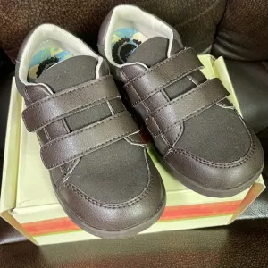 NEW!! Livie &amp; Luca Boys Brown Shoes Size 10M