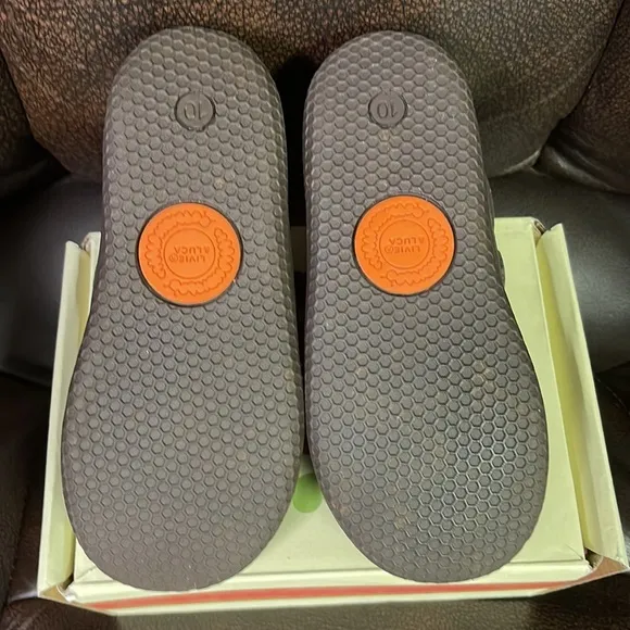 NEW!! Livie &amp; Luca Boys Brown Shoes Size 10M