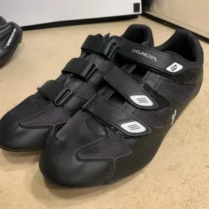 New men’s cycling deal spinning or cycling shoes 🚵‍♀️