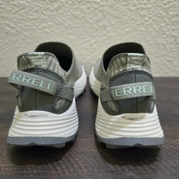 NEW Merrell Vibram Women's‎ Embark Moc Tea Gray Slip-On Shoes Size 5