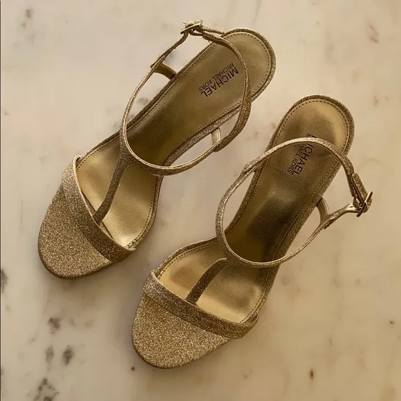 New MICHAEL KORS Arden Gold T-strap Stiletto Sandals shoes