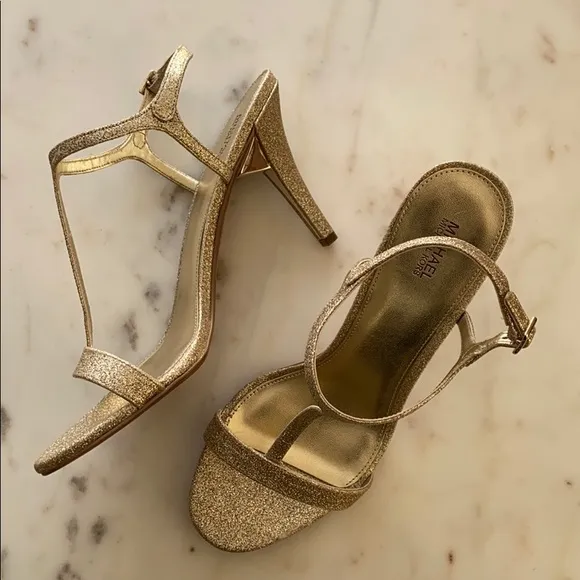 New MICHAEL KORS Arden Gold T-strap Stiletto Sandals shoes