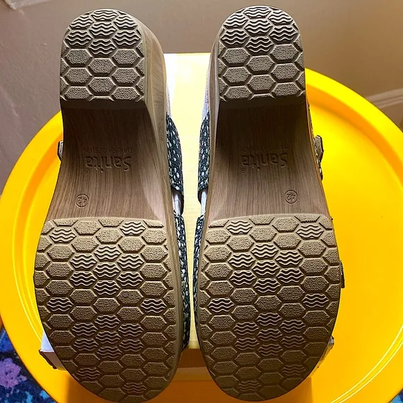 🌻New, Never Worn, SANITA Black Paisley Daisy Debora Strappy Clog Slides, 42 EU.