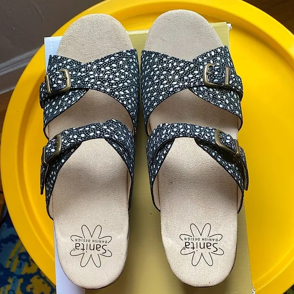 🌻New, Never Worn, SANITA Black Paisley Daisy Debora Strappy Clog Slides, 42 EU.
